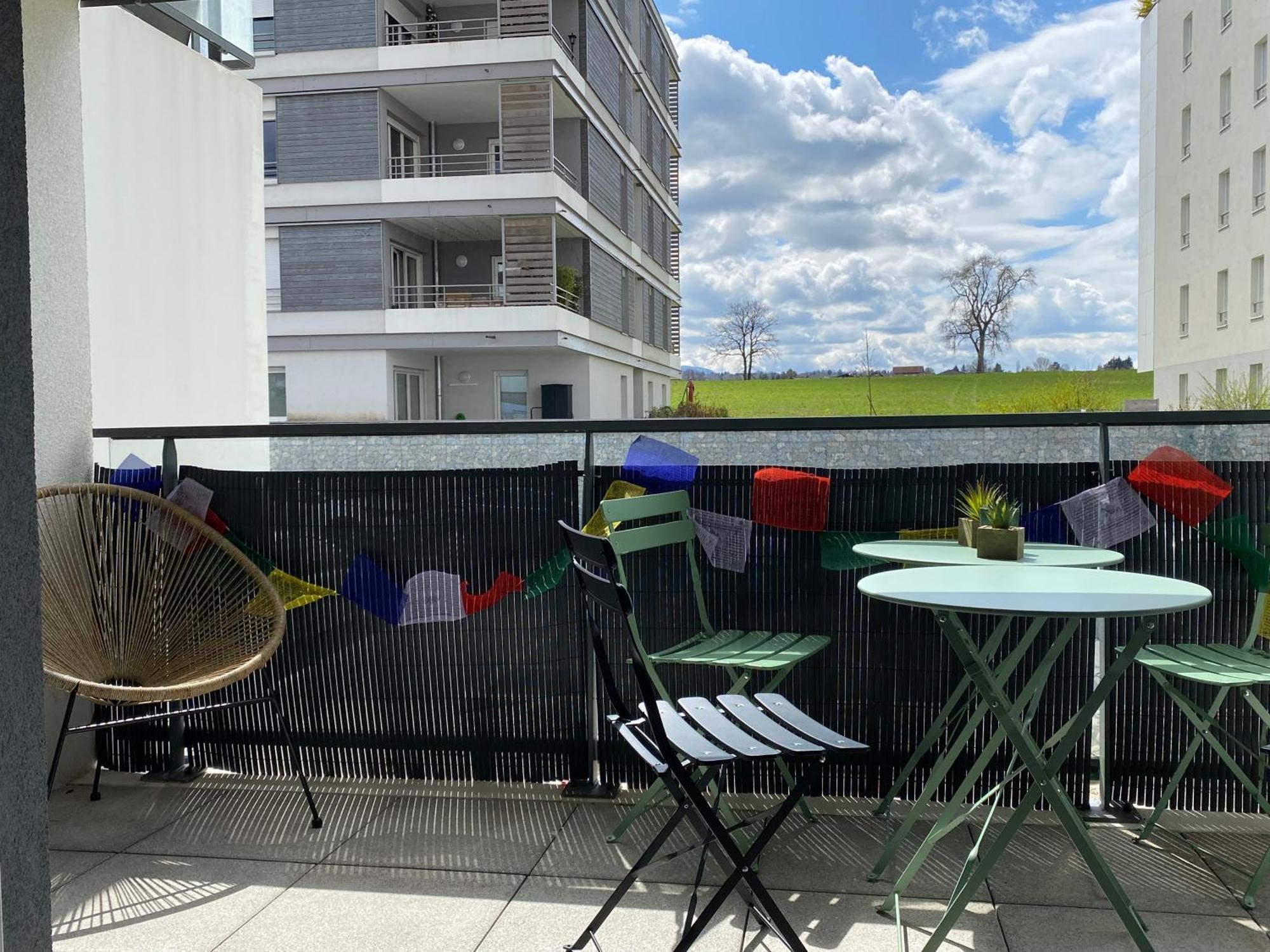 Bel Appartement Lumineux A 5 Minutes D'Annecy Seynod Exterior photo